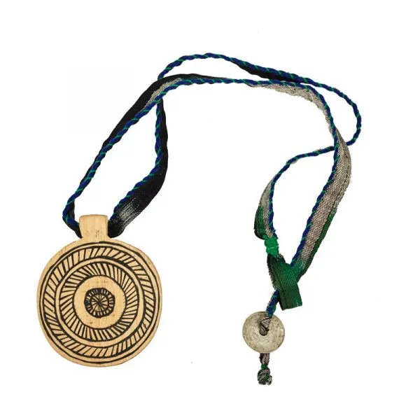 Miki - Carved pendant